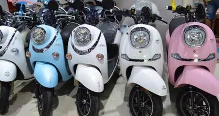 小刀电动车